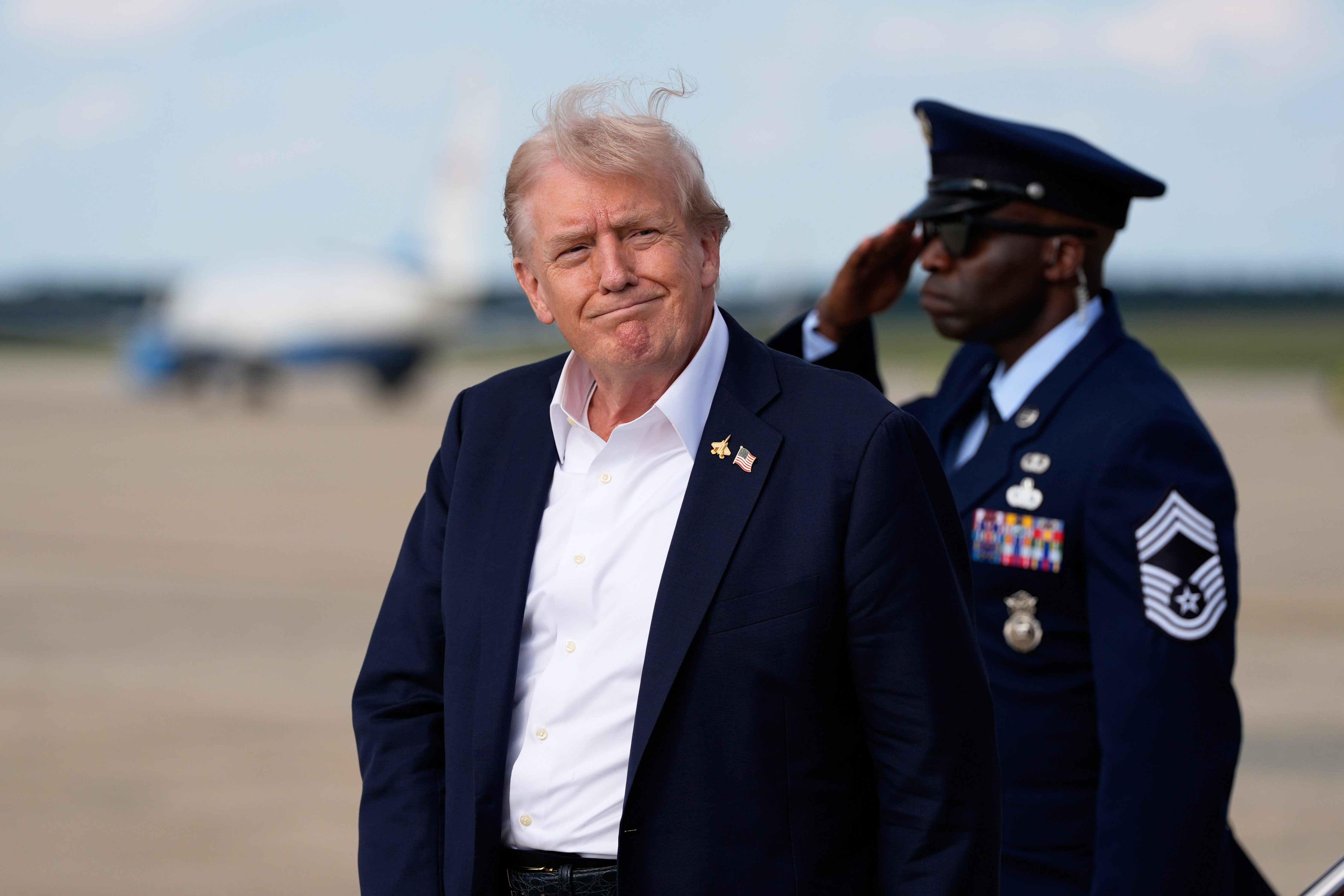 President Donald Trump arrives on Air Force One, Friday, Sept. 26, 2025, at Joint Base Andrews, Md. 