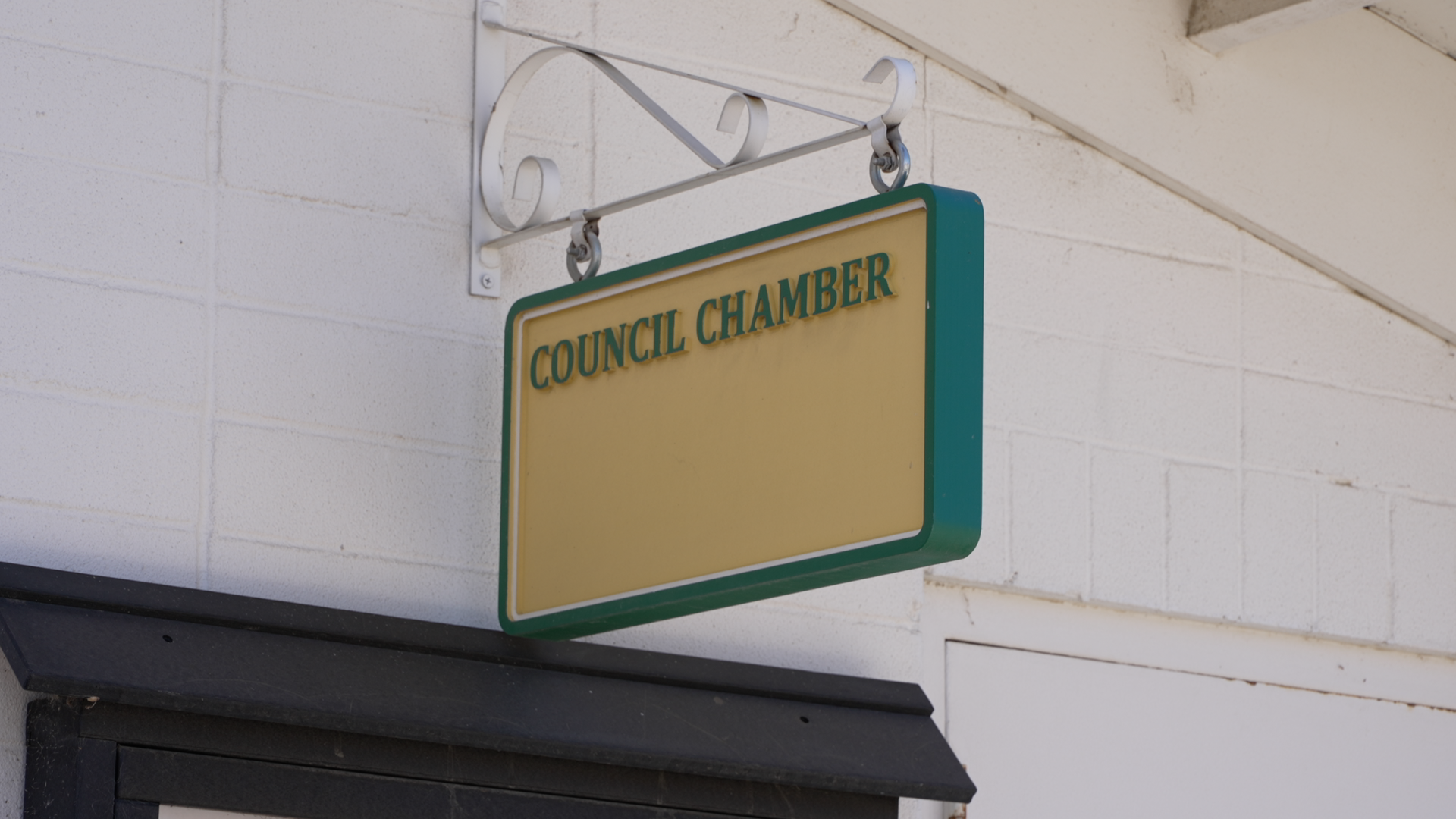 County Grand Jury report takes aim at Shafter City Council, praises Shafter PD