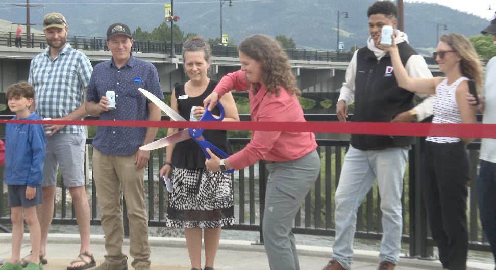 Mayor Andrea Davis had the honors of cutting the ribbon