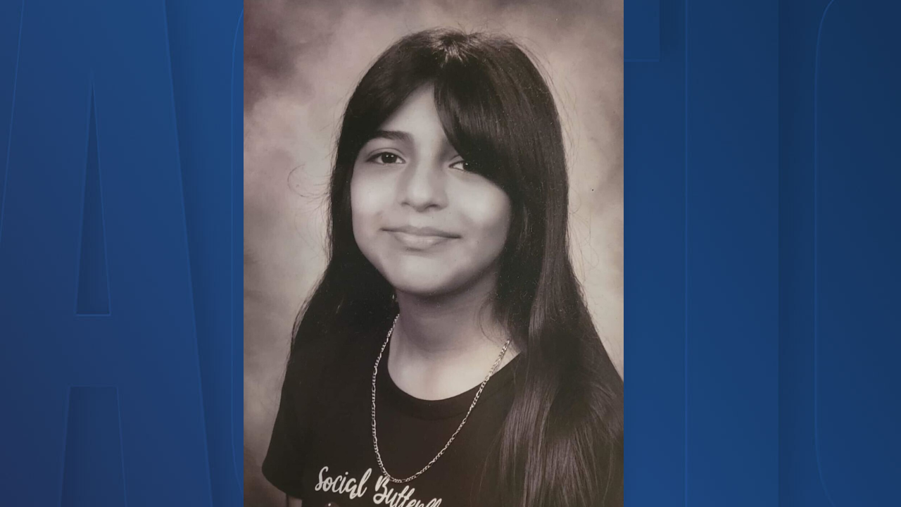 Sole survivor of Mexico car crash received medical device to help her walk again 