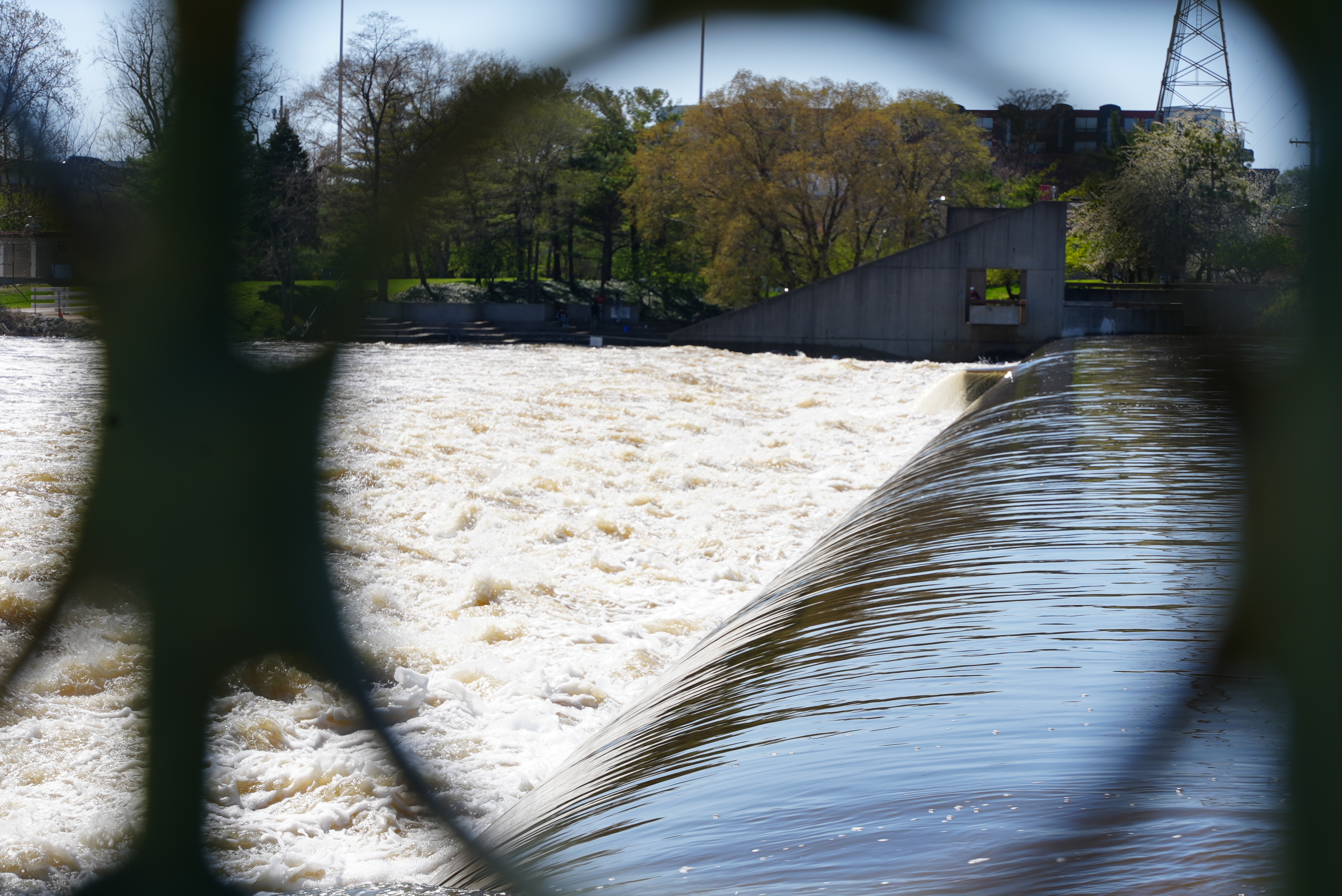 sixth street dam 1.JPG