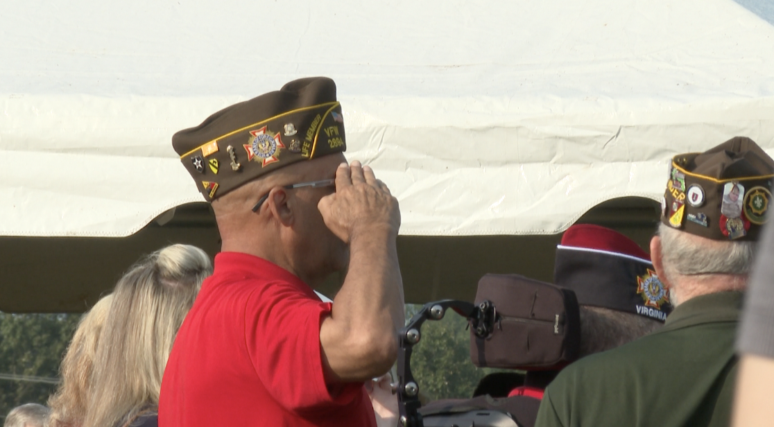 salute.png