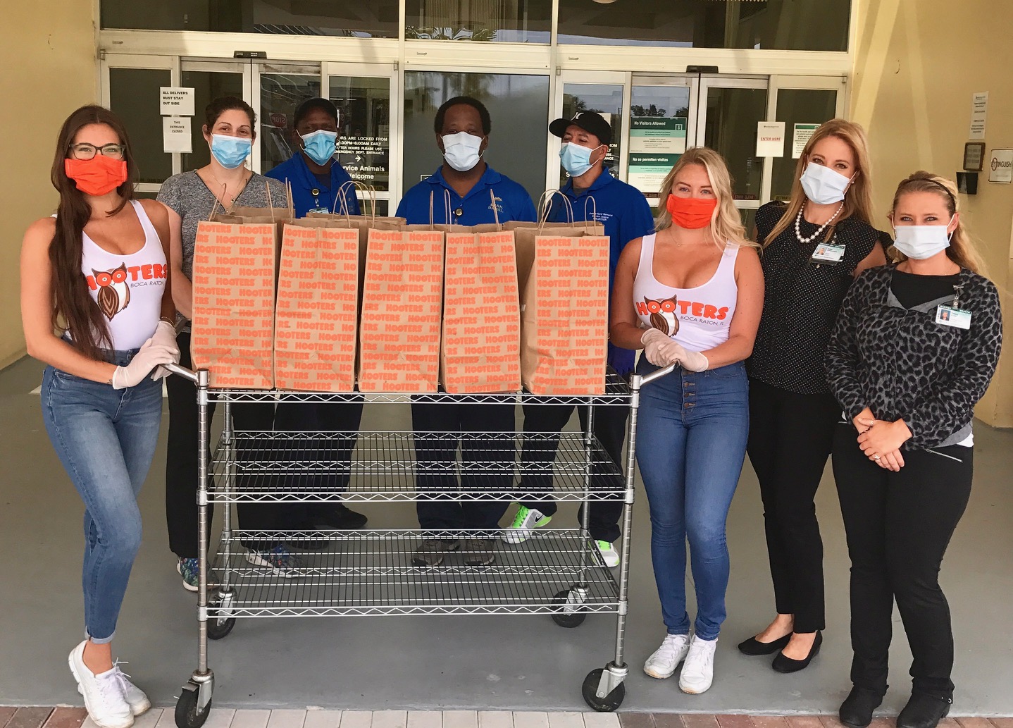 Hooters employees feed Boca Raton Regional Hospital