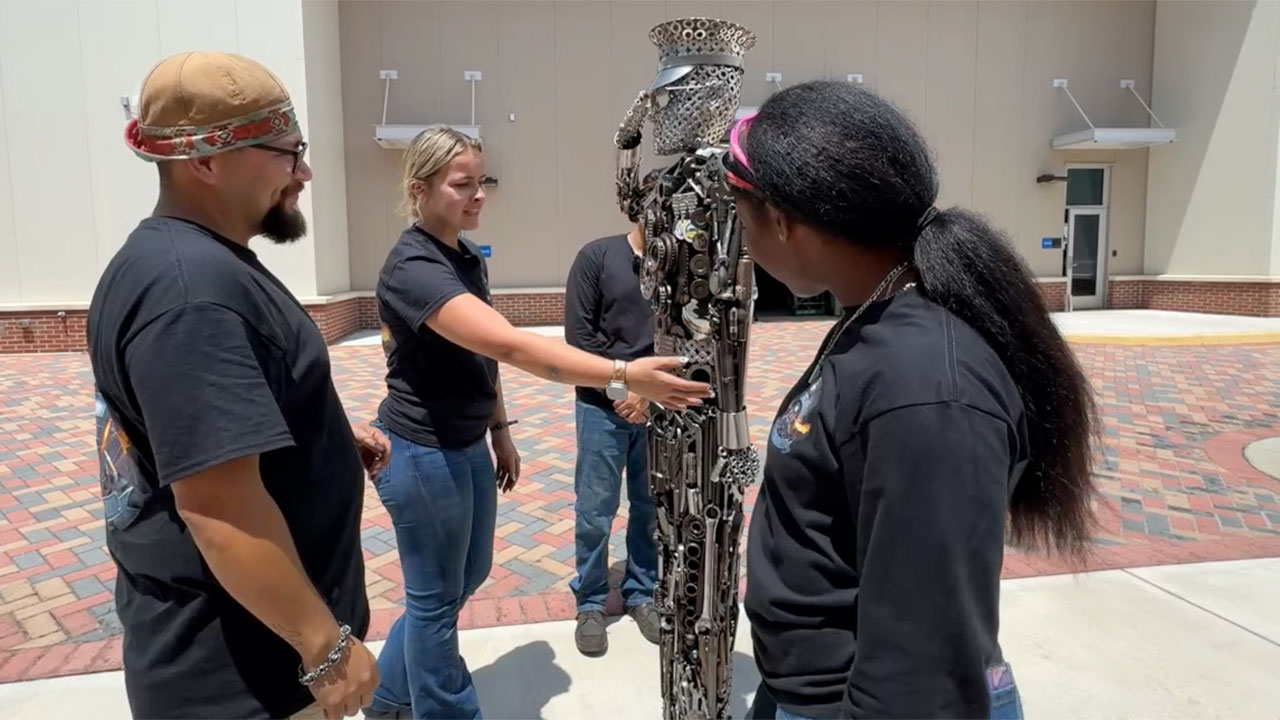 Welding Technology students at Indian River State College created a steel sculpture honoring the Tomb of the Unknown Soldier.