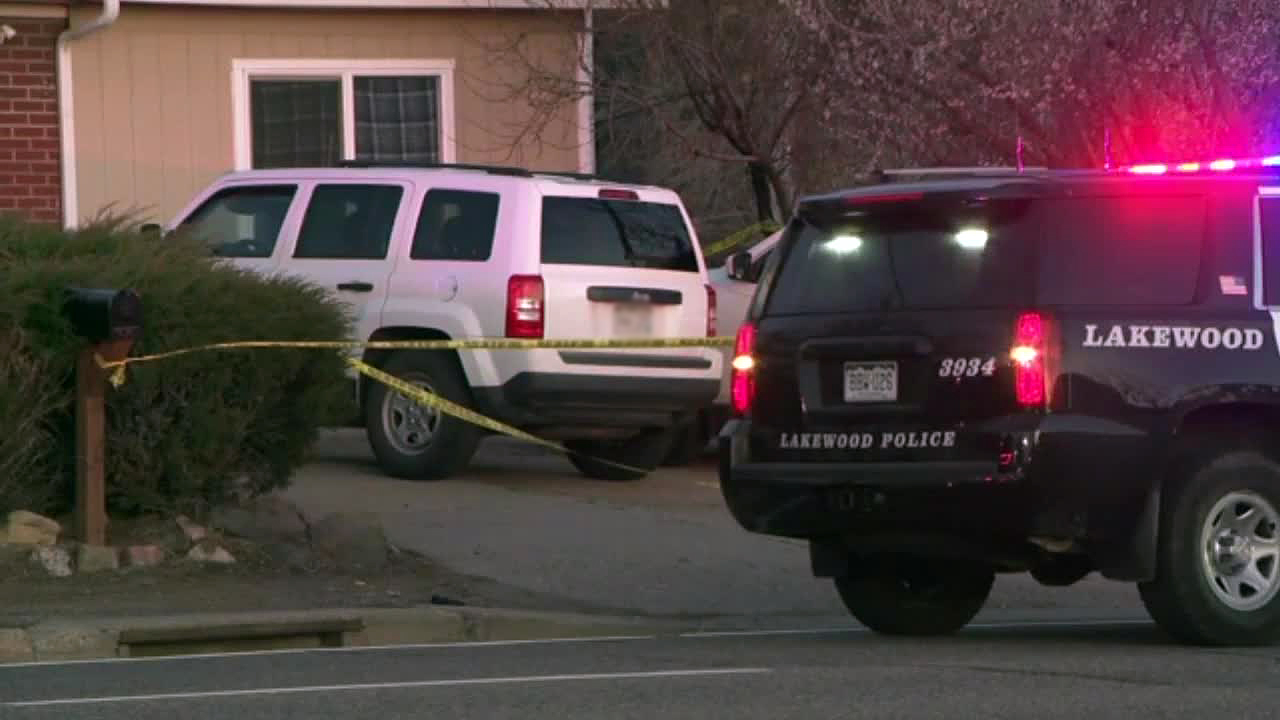 lakewood police double shooting april 2 2024.jpg