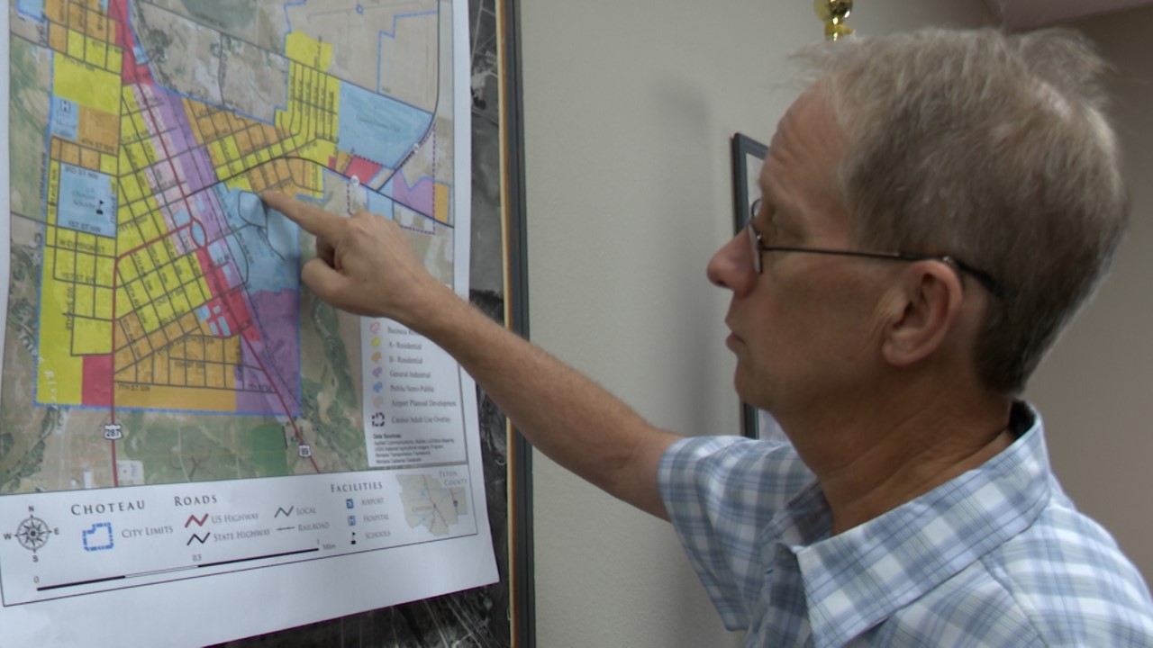 Choteau Mayor Chris Hindoien