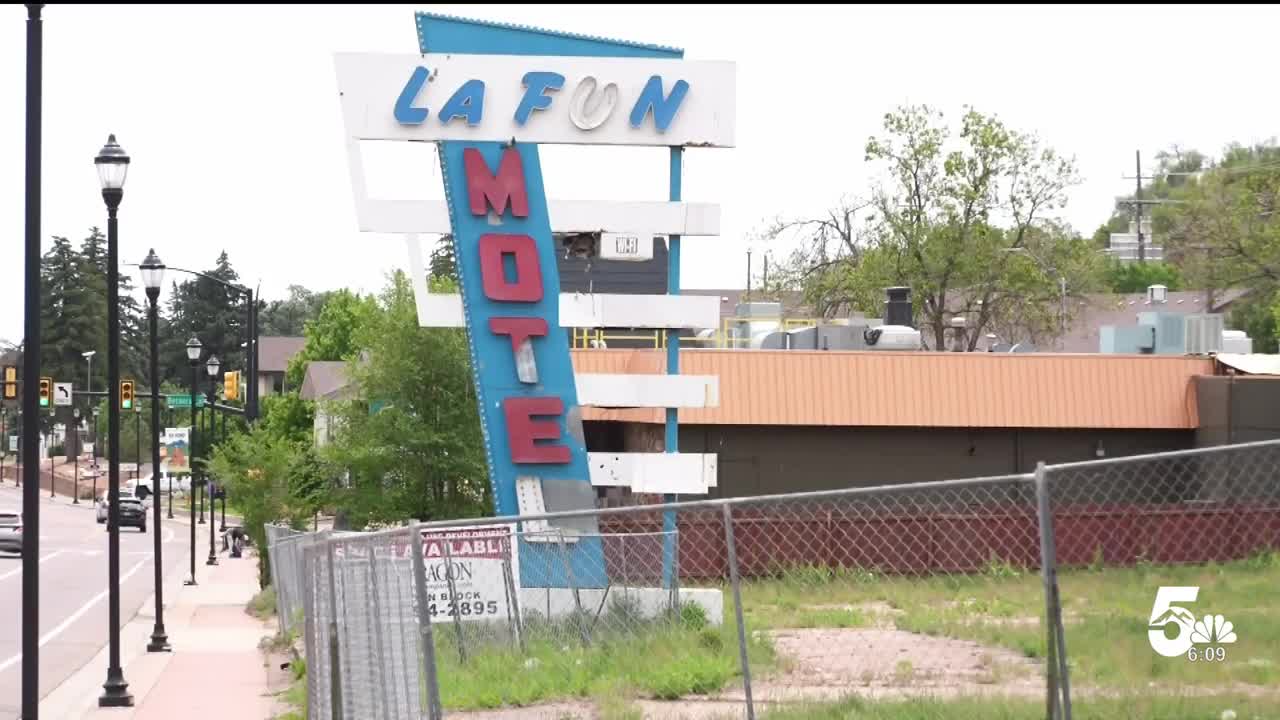 La Fun Motel