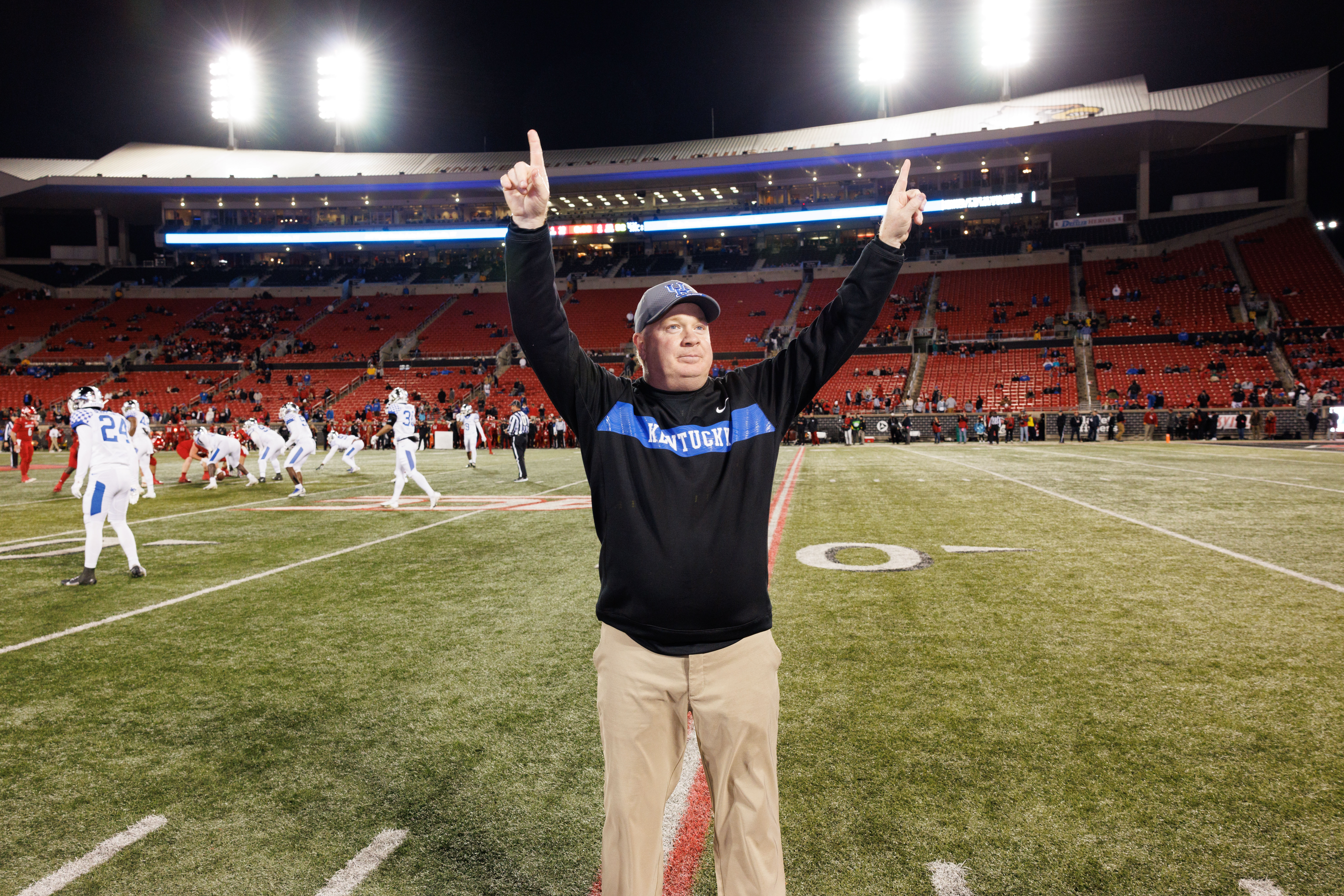 MARK STOOPS