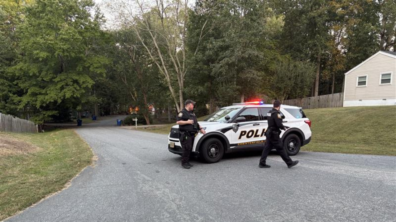 Man dies after domestic dispute leads to chase, house fire in Chesterfield, Crime Insider sources say
