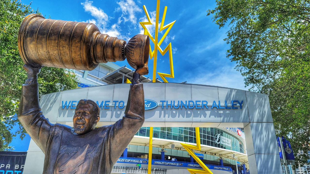 Thunder Alley