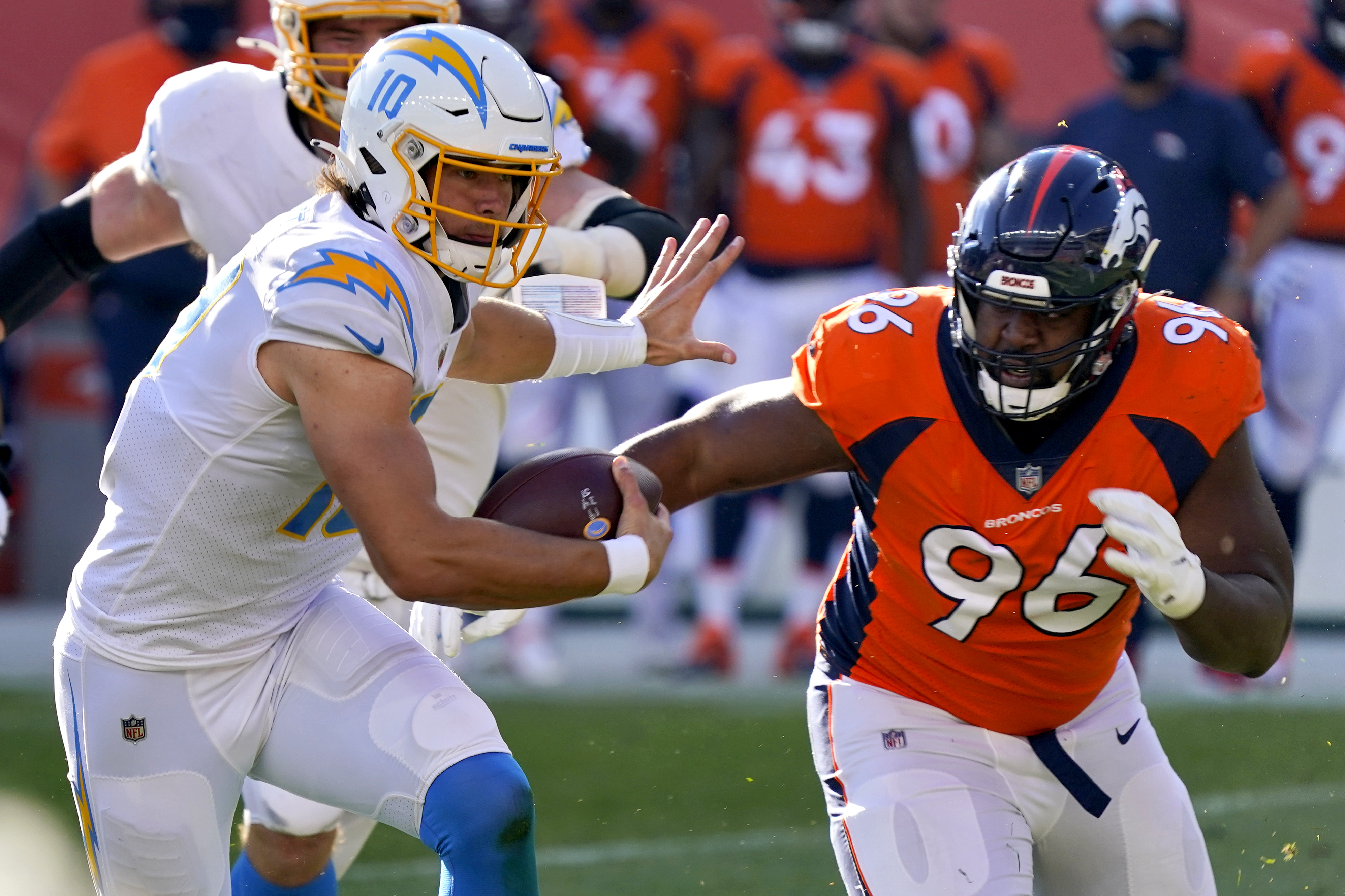 shelby harris broncos vs chargers