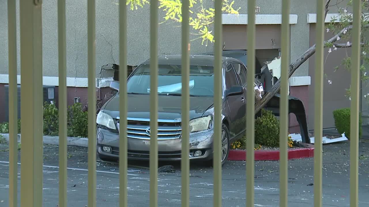 Las Vegas police searching for driver after car found crashed into a building