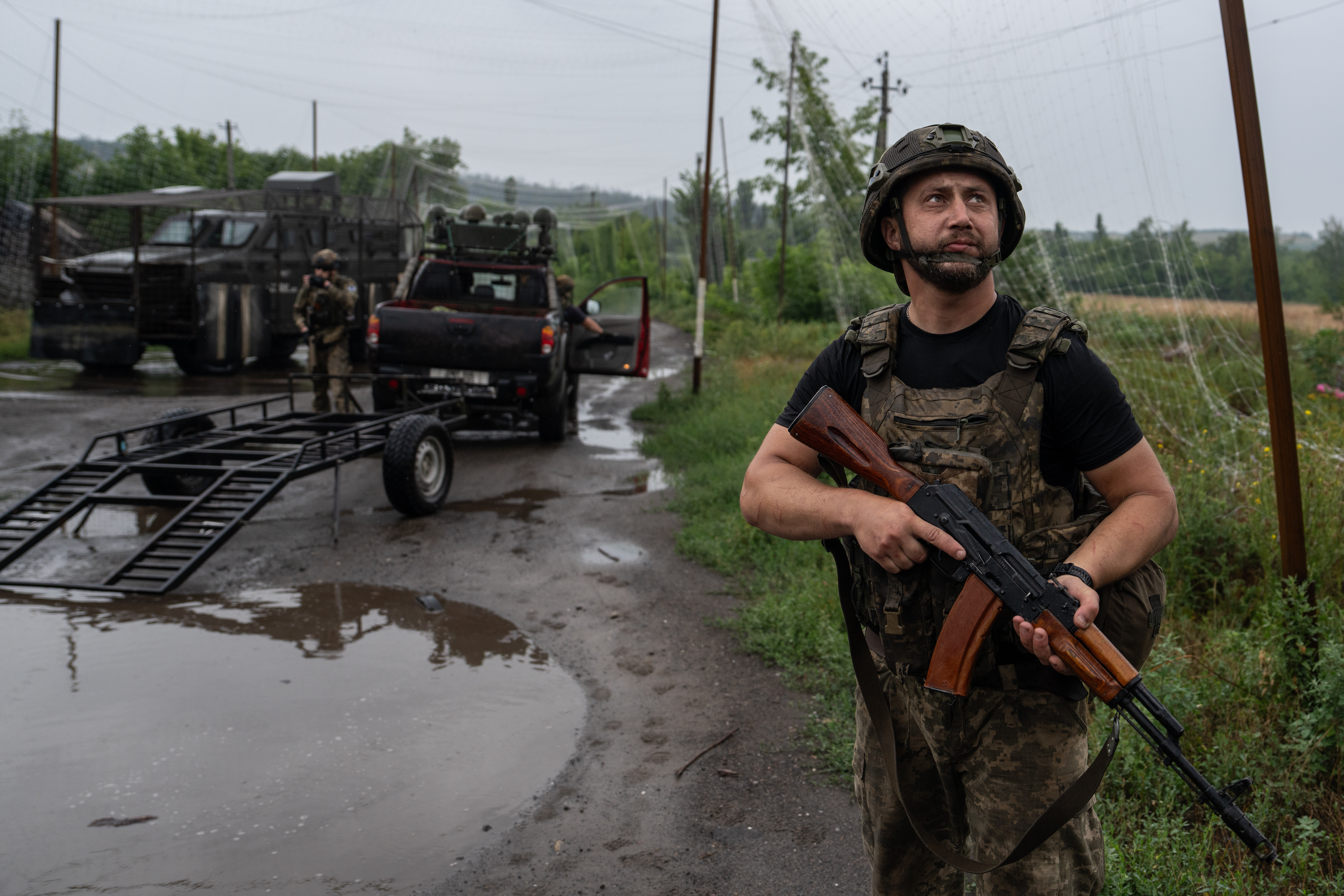 In this photo provided by Ukraine's 93rd Kholodnyi Yar Separate Mechanized Brigade press service, a Ukrainian serviceman watches an FPV drone in the frontline city of Druzhkivka, Donetsk region, Ukraine Friday, July 10, 2026. 