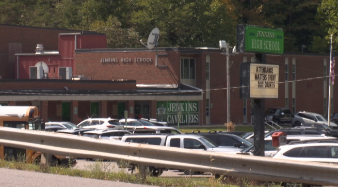 Kentuckians pay respects to Letcher County judge