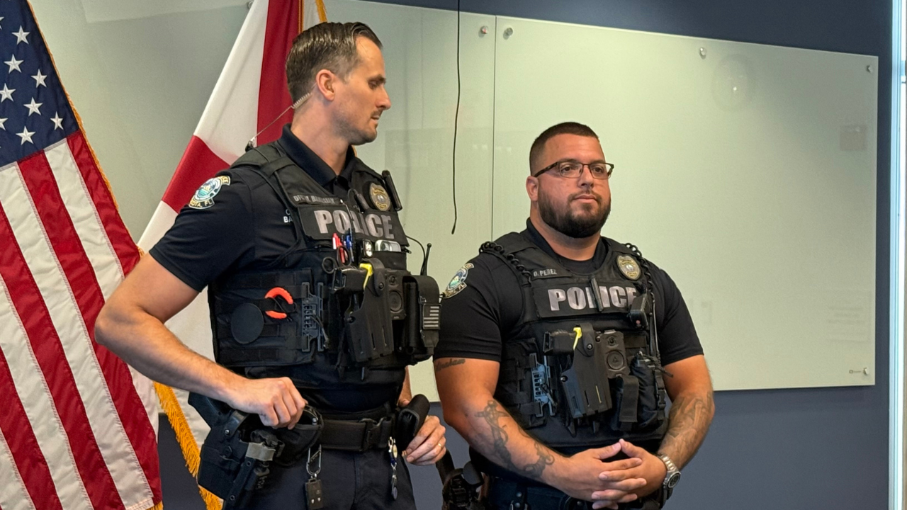Sarasota Police officers rescue man in mental health crisis