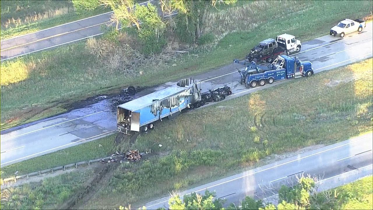 Semi truck amazon collision.jpeg