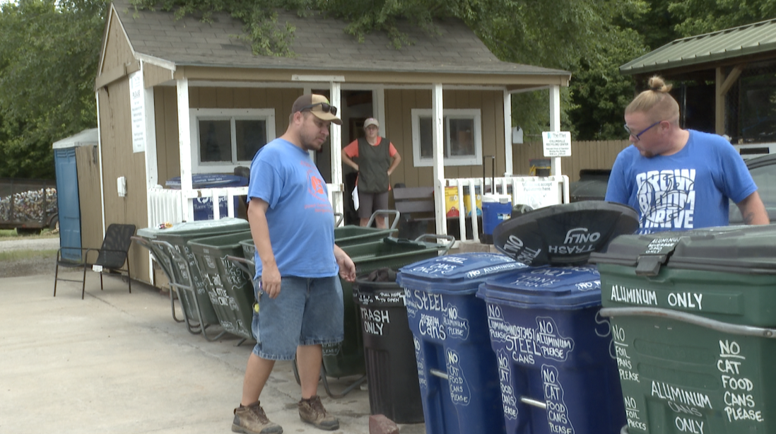 A New Leaf Recycling Center workers