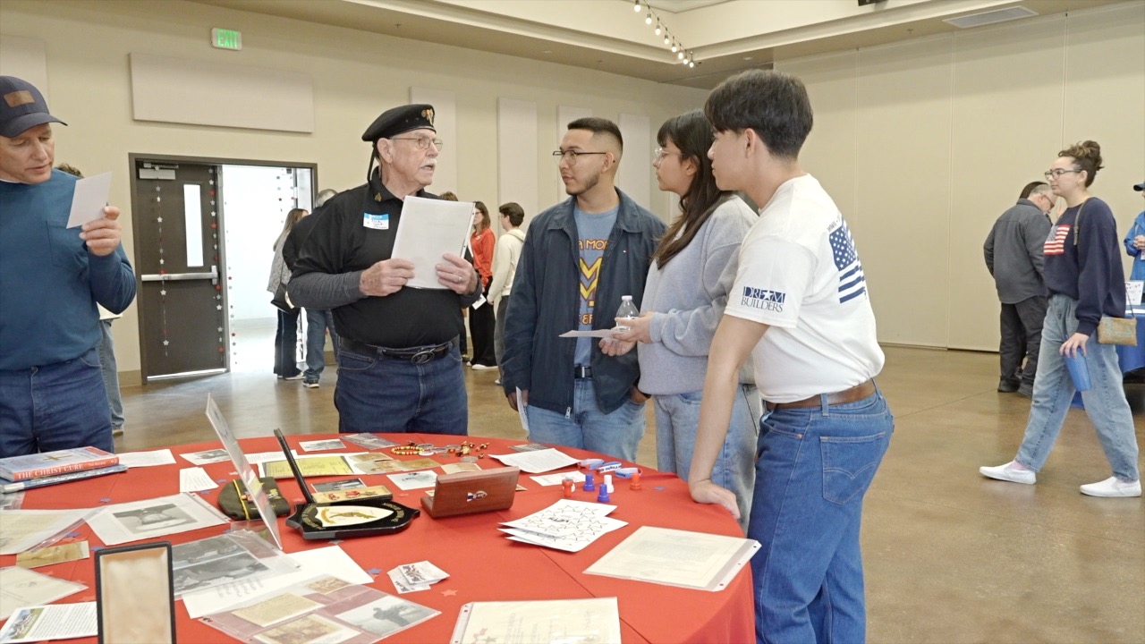 Bakersfield students bridge generational gap with veterans documentary