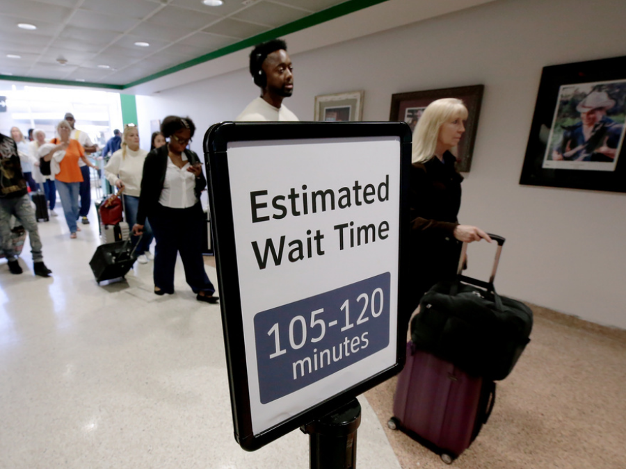 tsa_wait_time_sign_ap_032426.png