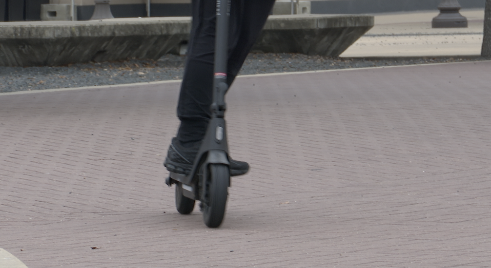 Spike in electric scooter thefts alarms Texas A&M students