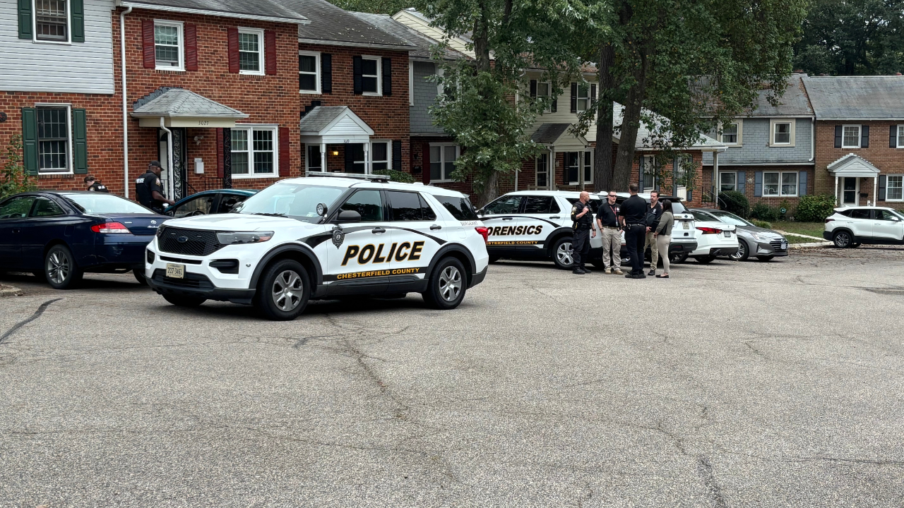 Chesterfield police respond to Waddington Drive