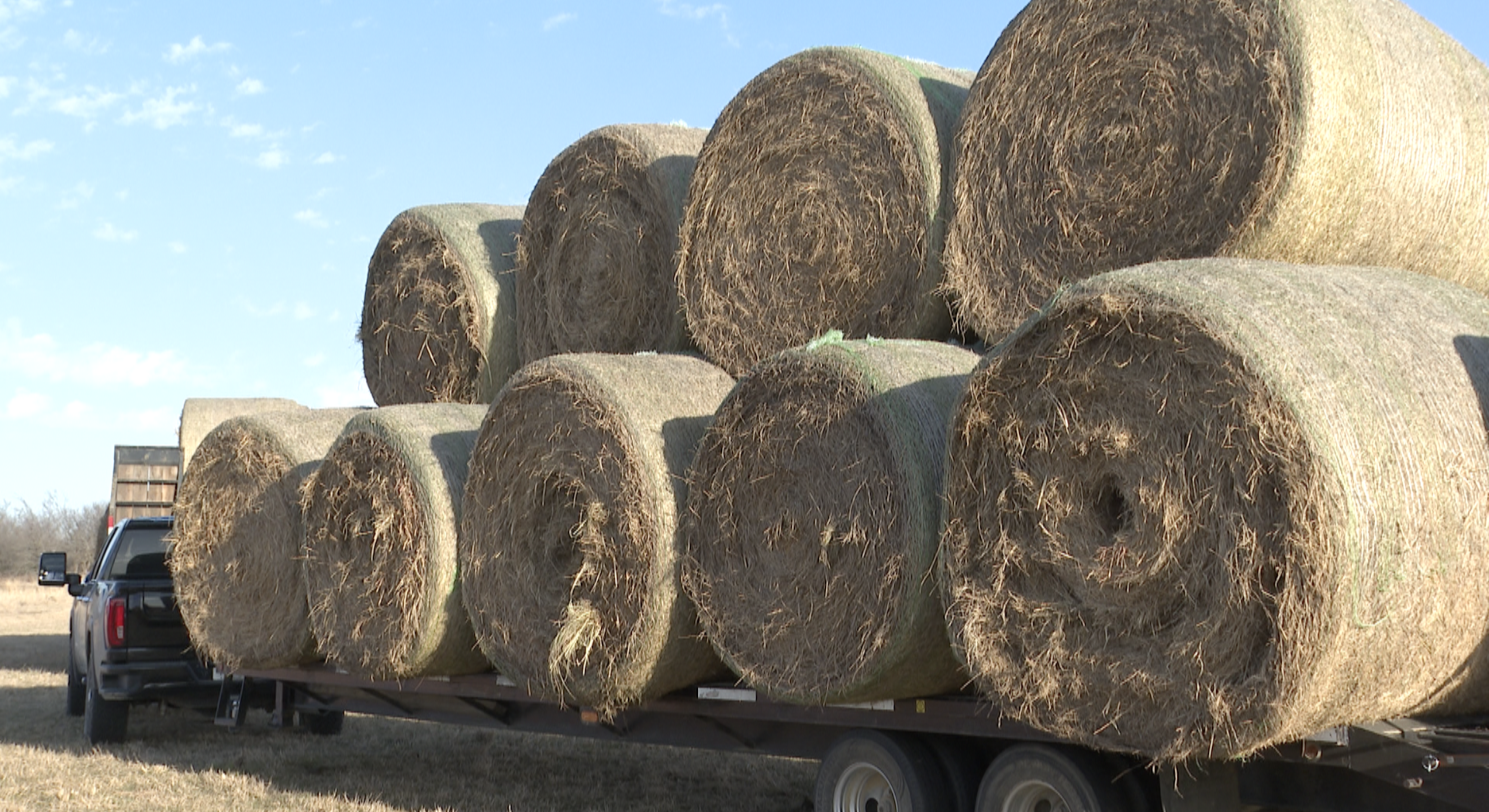 FARMERS HELPING WILDFIRE VICTIMS