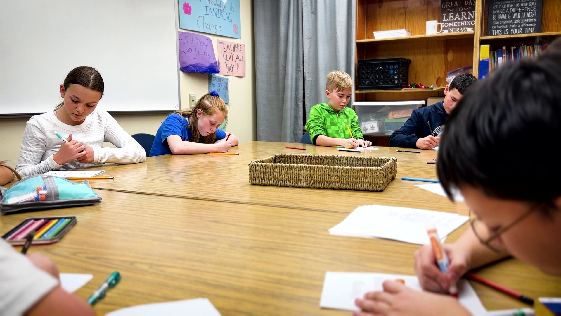 Great Falls students share holiday cheer with cards for military personnel