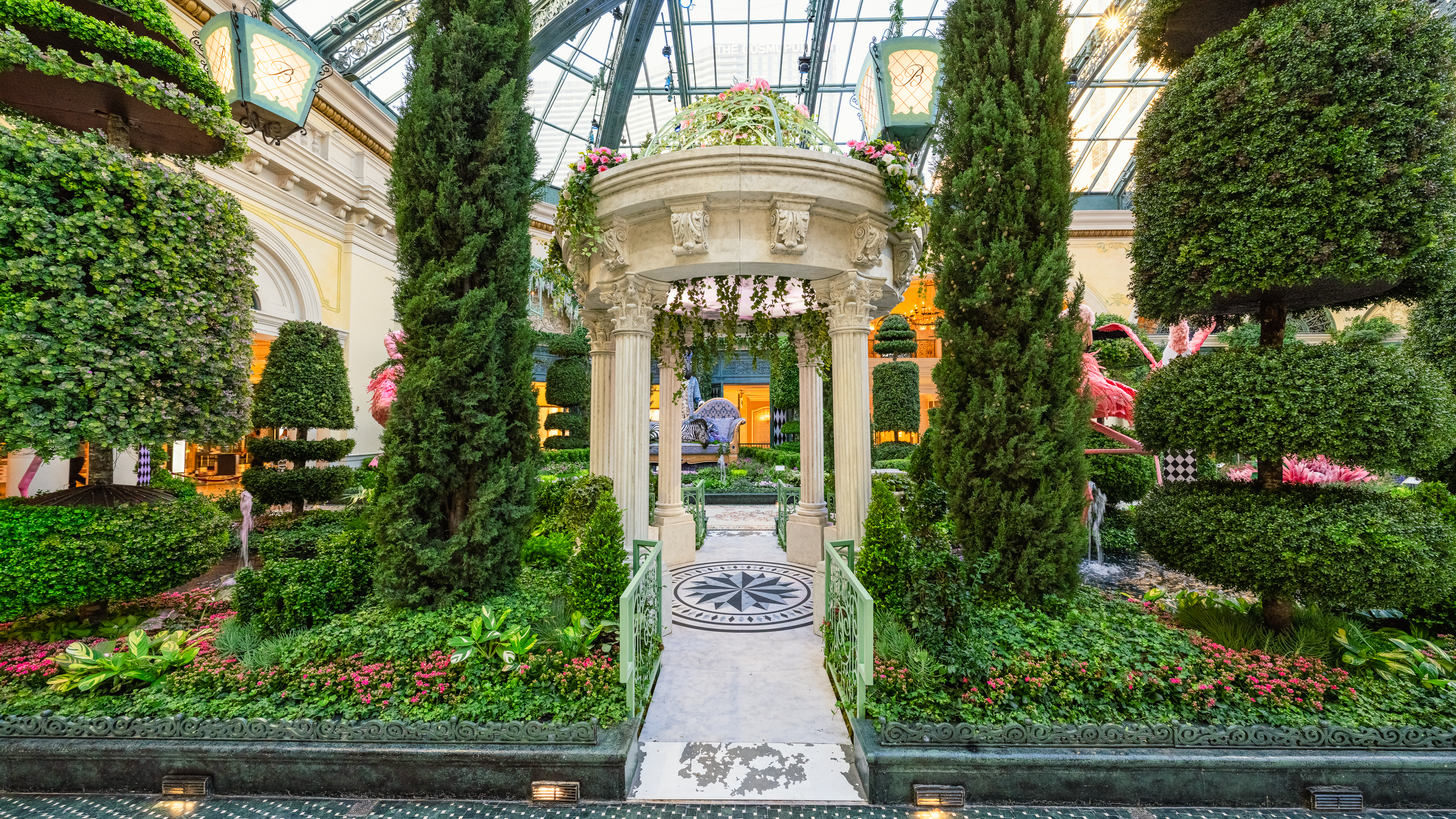 The Bellagio Conservatory's “Glam Menagerie: A Surrealist Summer” 