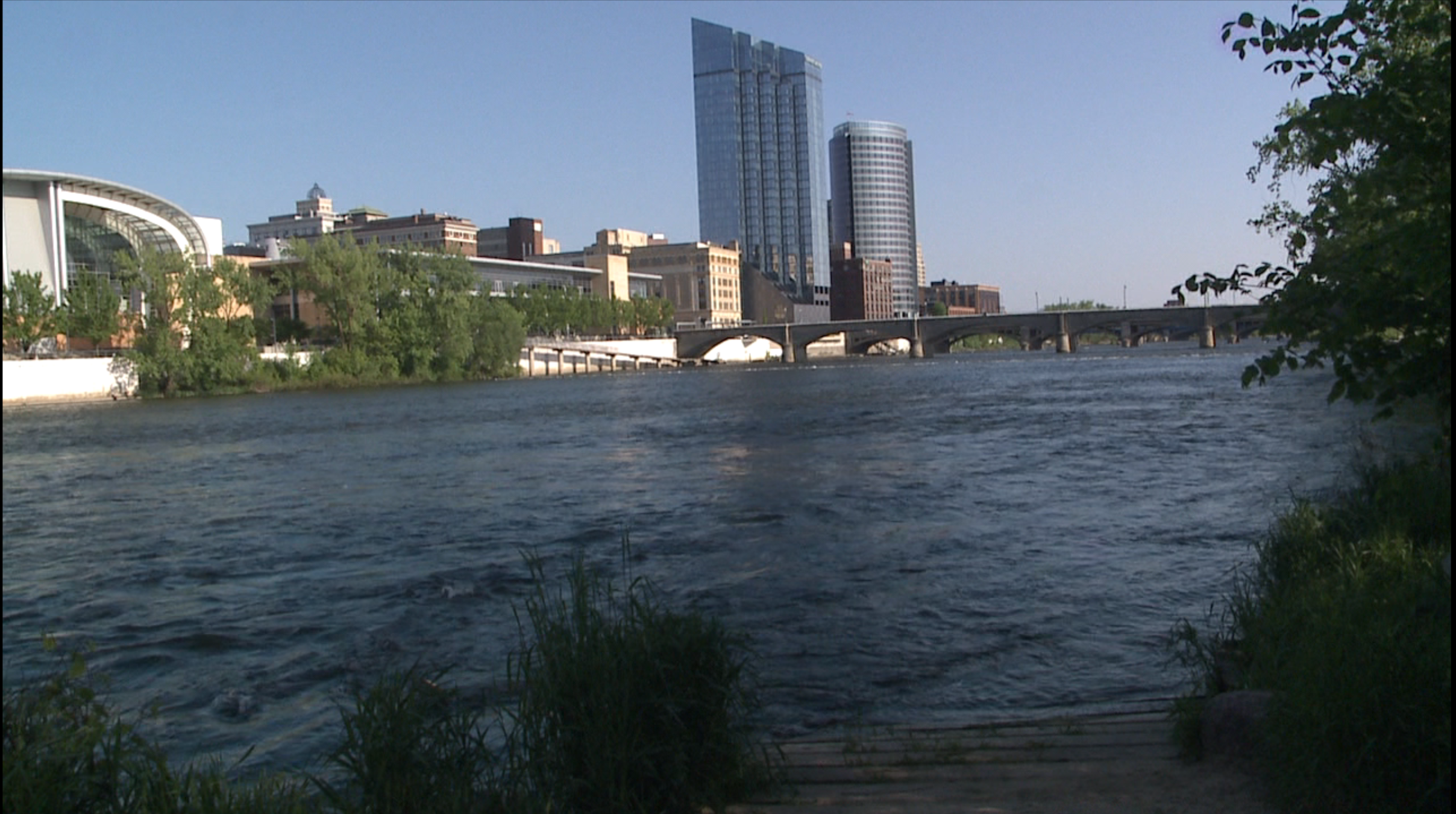 grand rapids river 1 .png