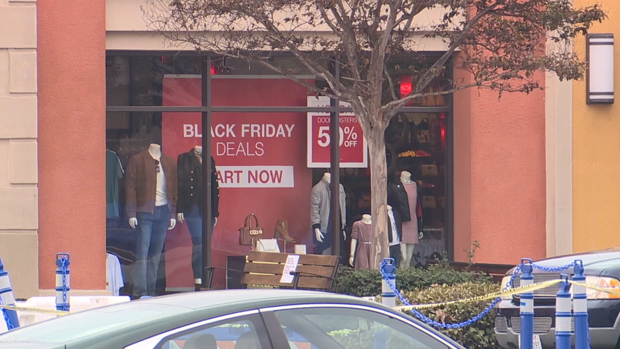 Early holiday shopping