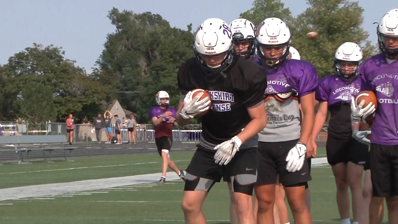 Laurel football 2021.png