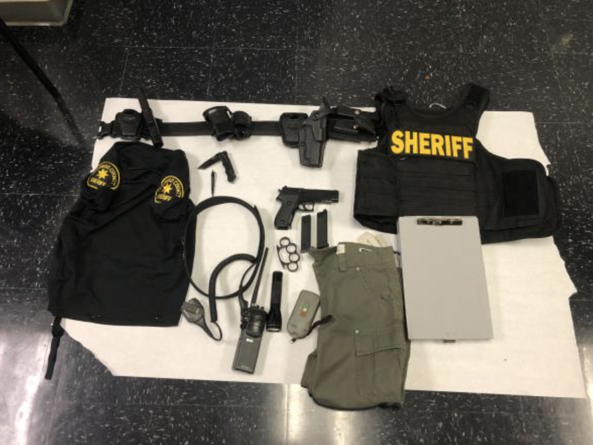 21-year-old charged with impersonating deputy in Fallbrook