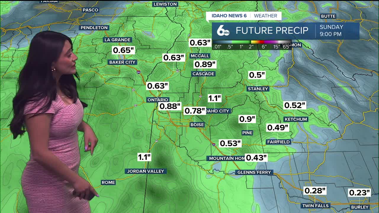 Forecast: Warm through Friday, thunderstorm chances this weekend 