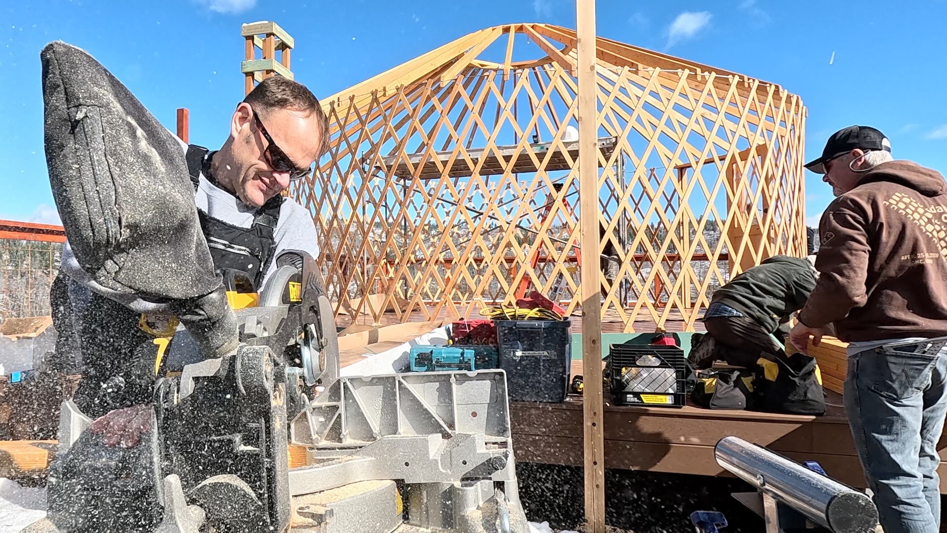 BUILDING A YURT thumbnail.jpg