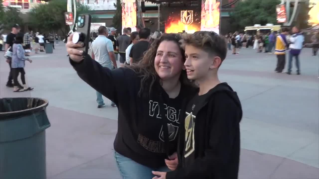 Fans excited to return to The Fortress for the Vegas Golden Knights, despite 3-1 loss to LA Kings