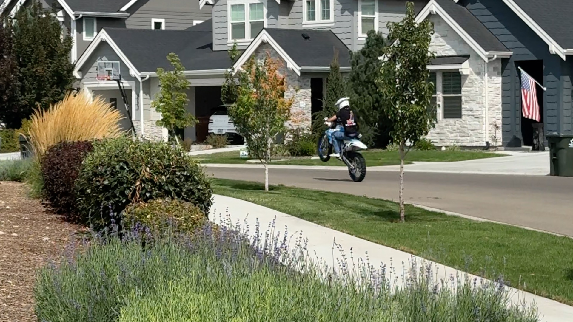 E BIKE HEADACHE MERIDIAN thumbnail.jpg
