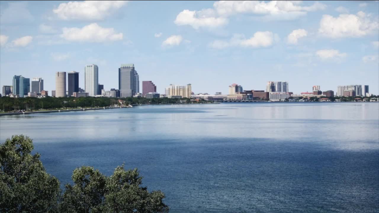 Downtown Tampa skyline.jpg