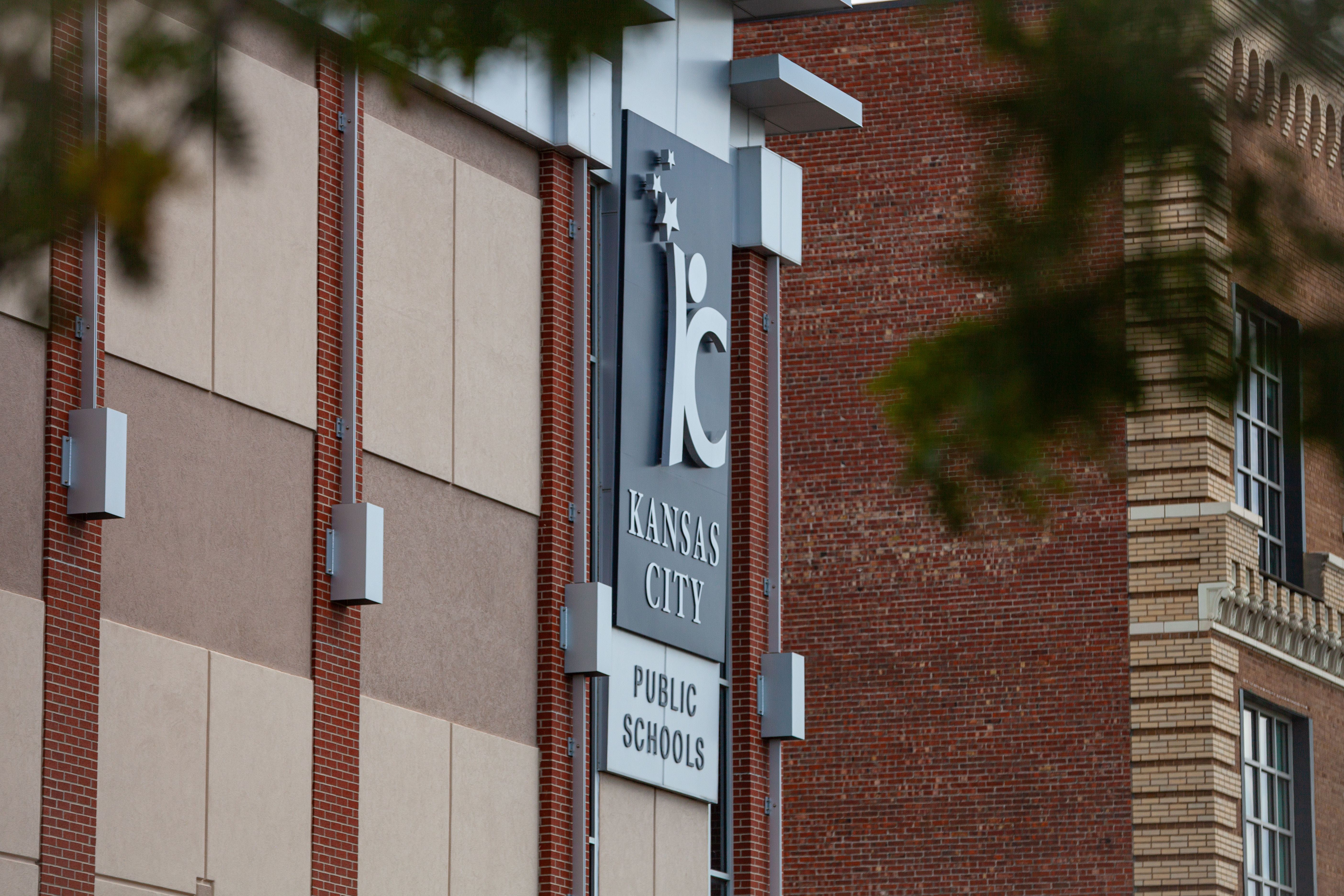 STOCK Kansas City Public Schools KCPS 4