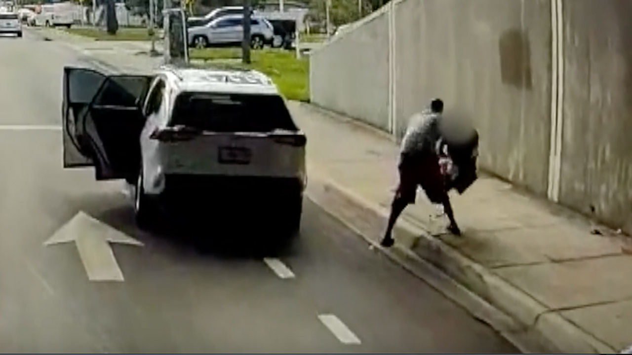 A carjacking in the 800 block of West Commericial Boulevard in Oakland Park on June 28, 2024.jpg