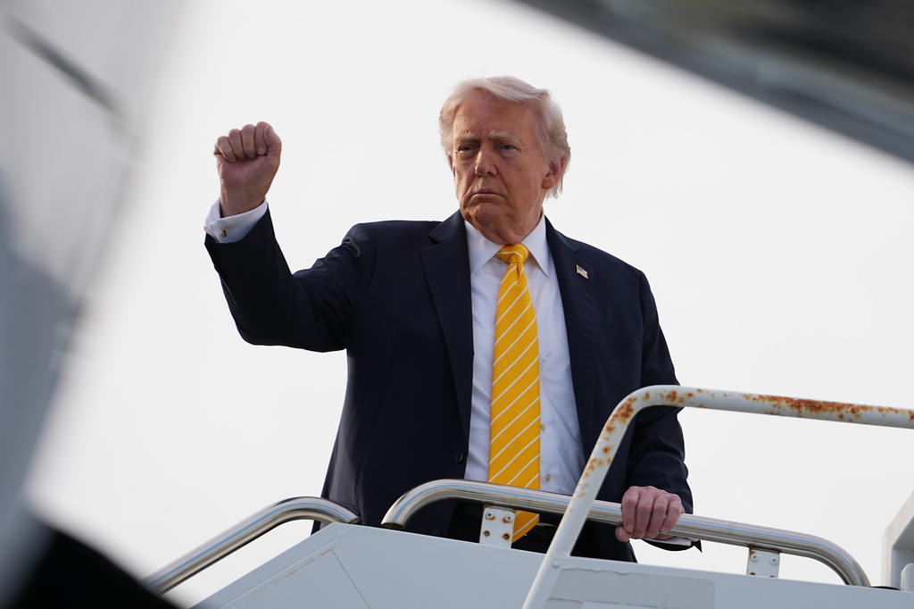 President Donald Trump board Air Force One at Palm Beach International Airport in West Palm Beach, Fla., Saturday May 2, 2026.