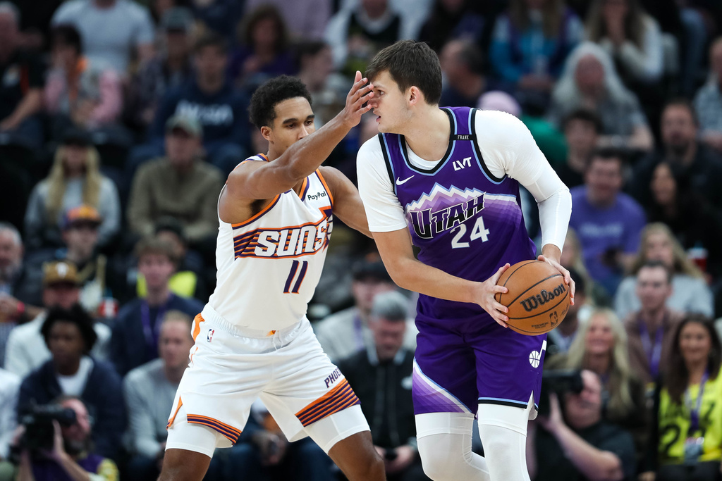 Suns Jazz Basketball