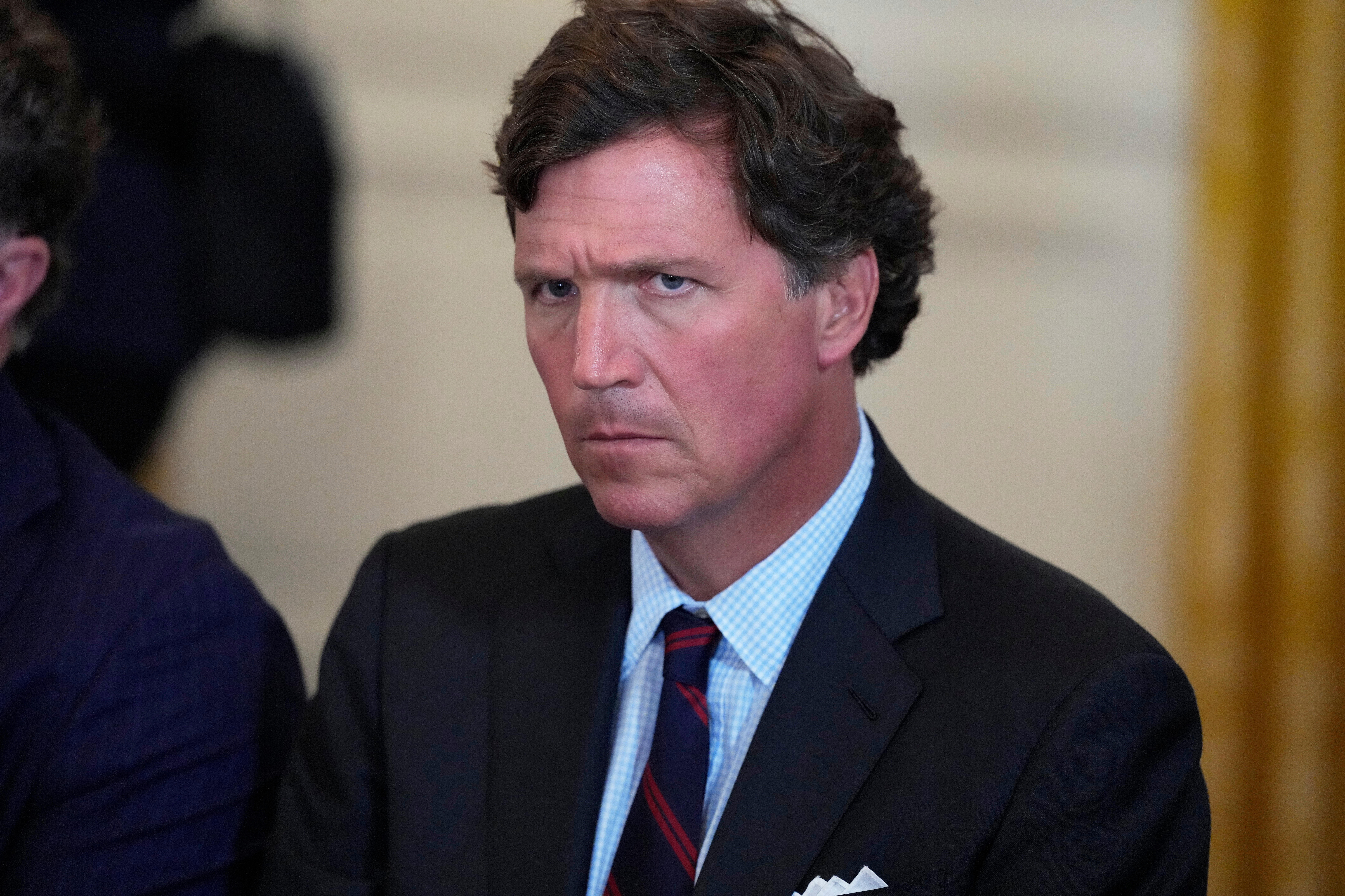 Tucker Carlson Republicans
