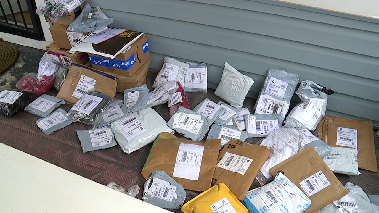 AMAZON PACKAGES 2.png