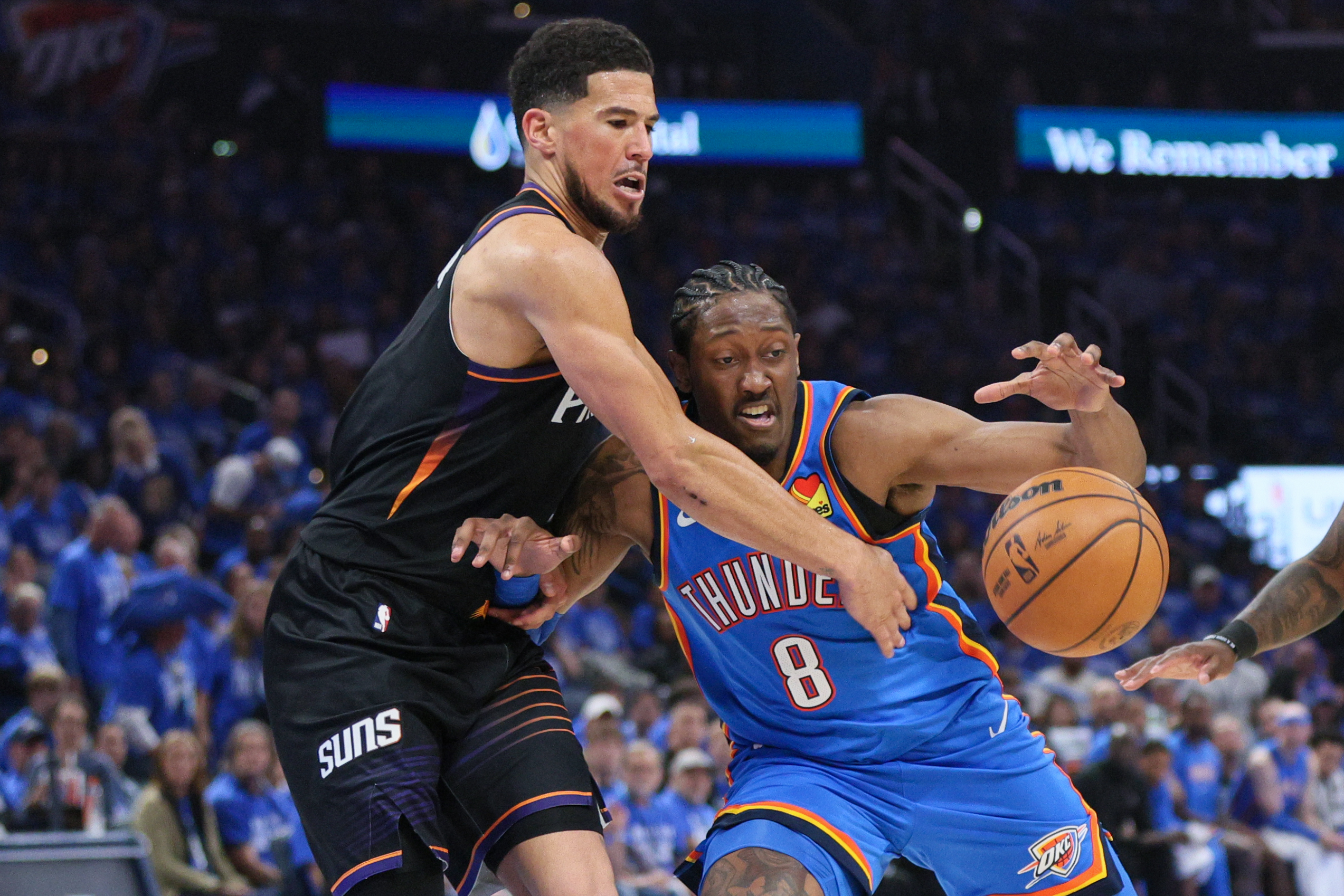 Suns Thunder Basketball Devin Booker