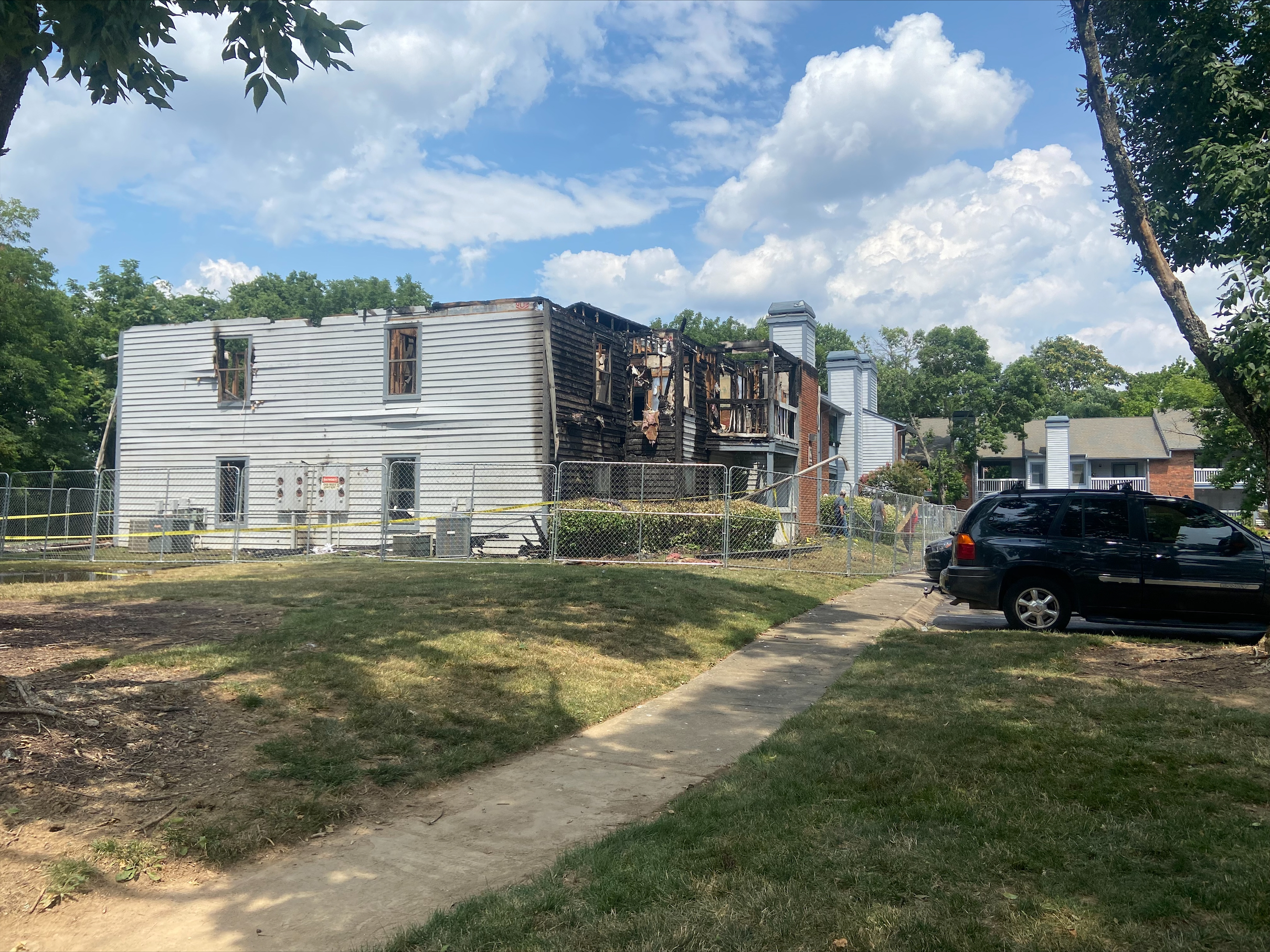 Apartment fire at 602 Brentwood Place