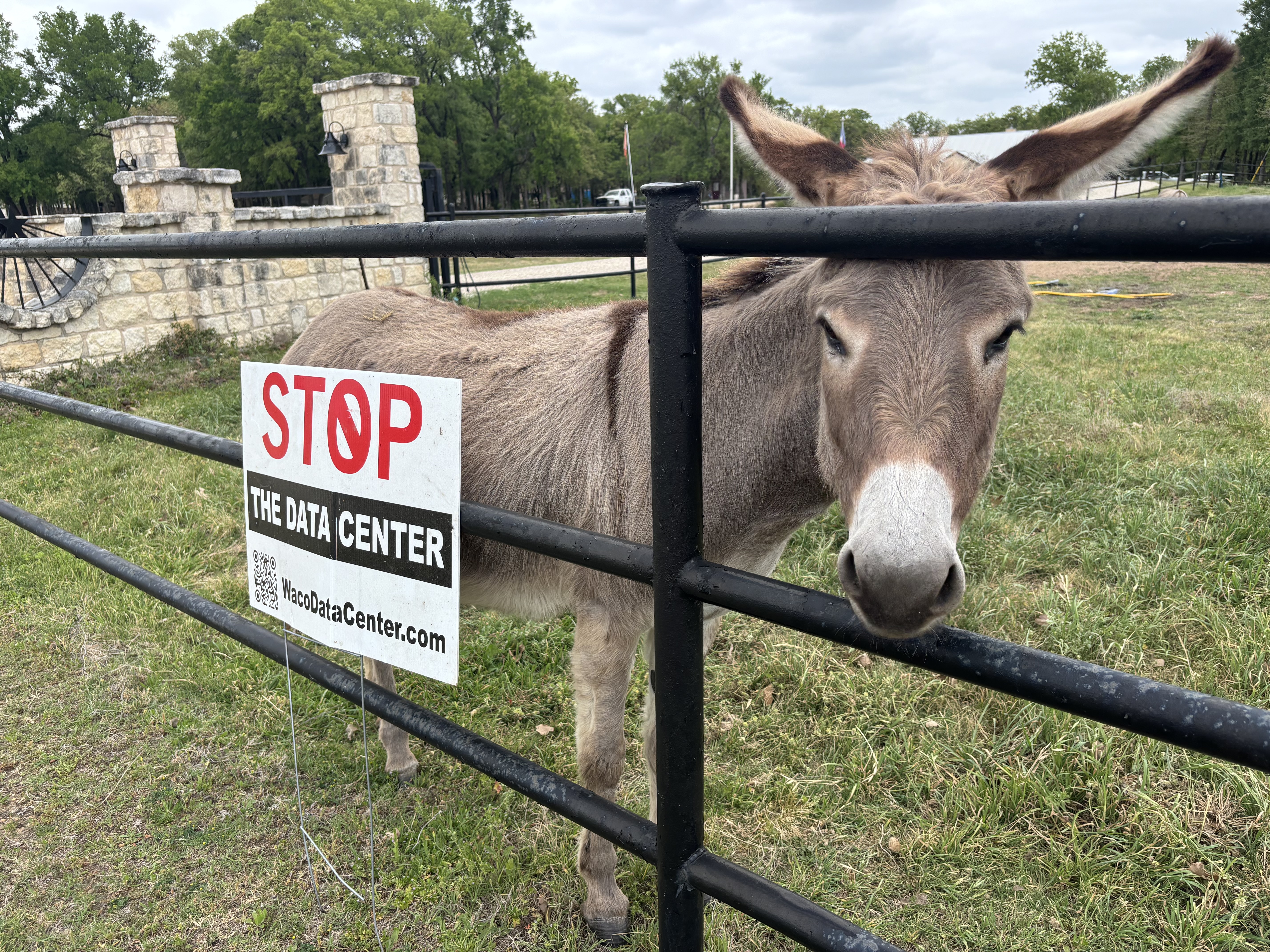 stop the data center.jpg