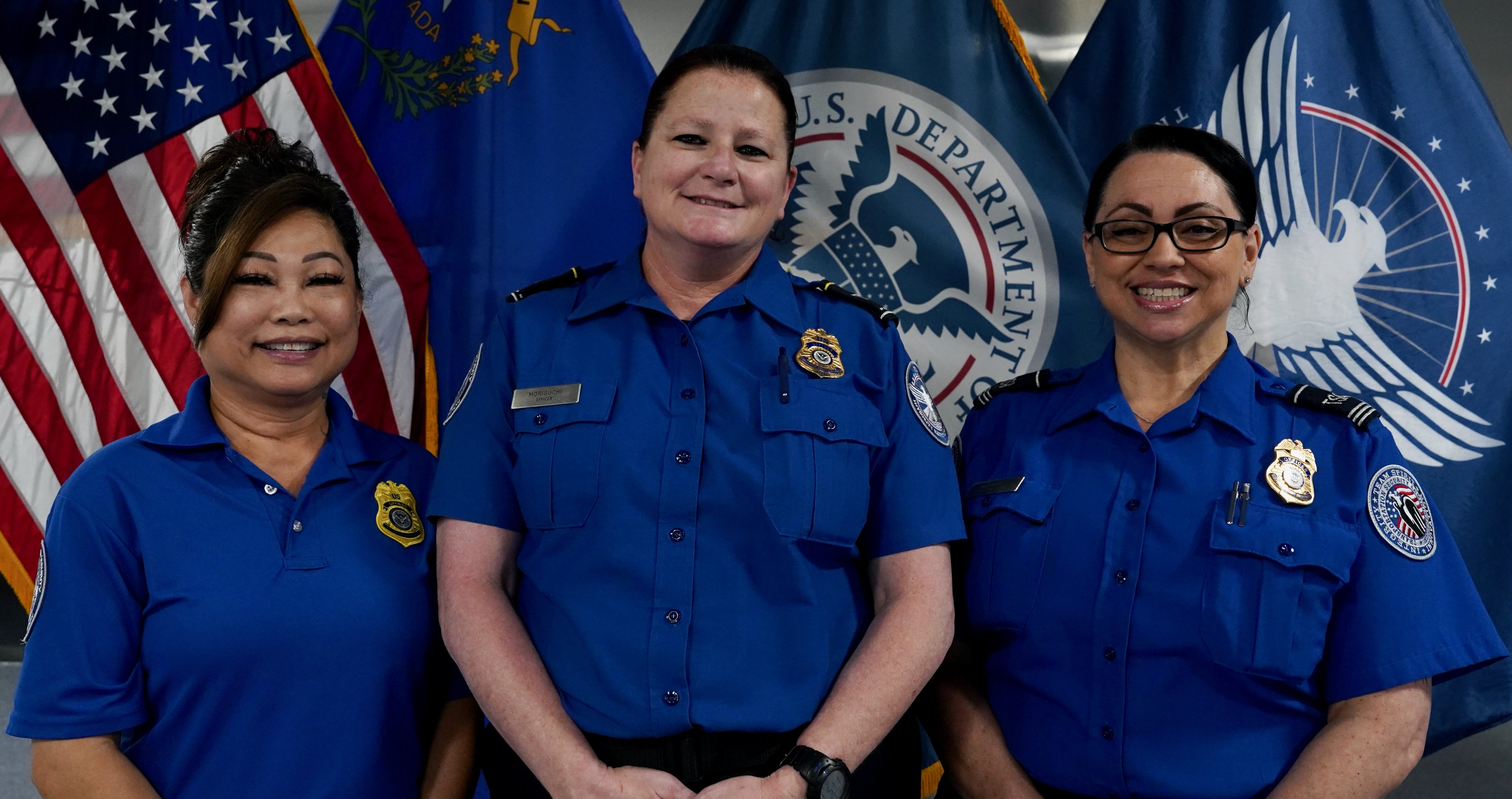Trabajadores de la TSA de Las Vegas atrapan a un viajero que intentaba llevar&hellip;