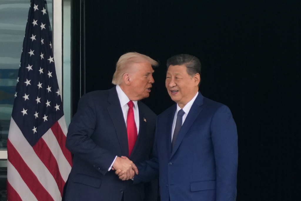 President Donald Trump, left, and Chinese President Xi Jinping.