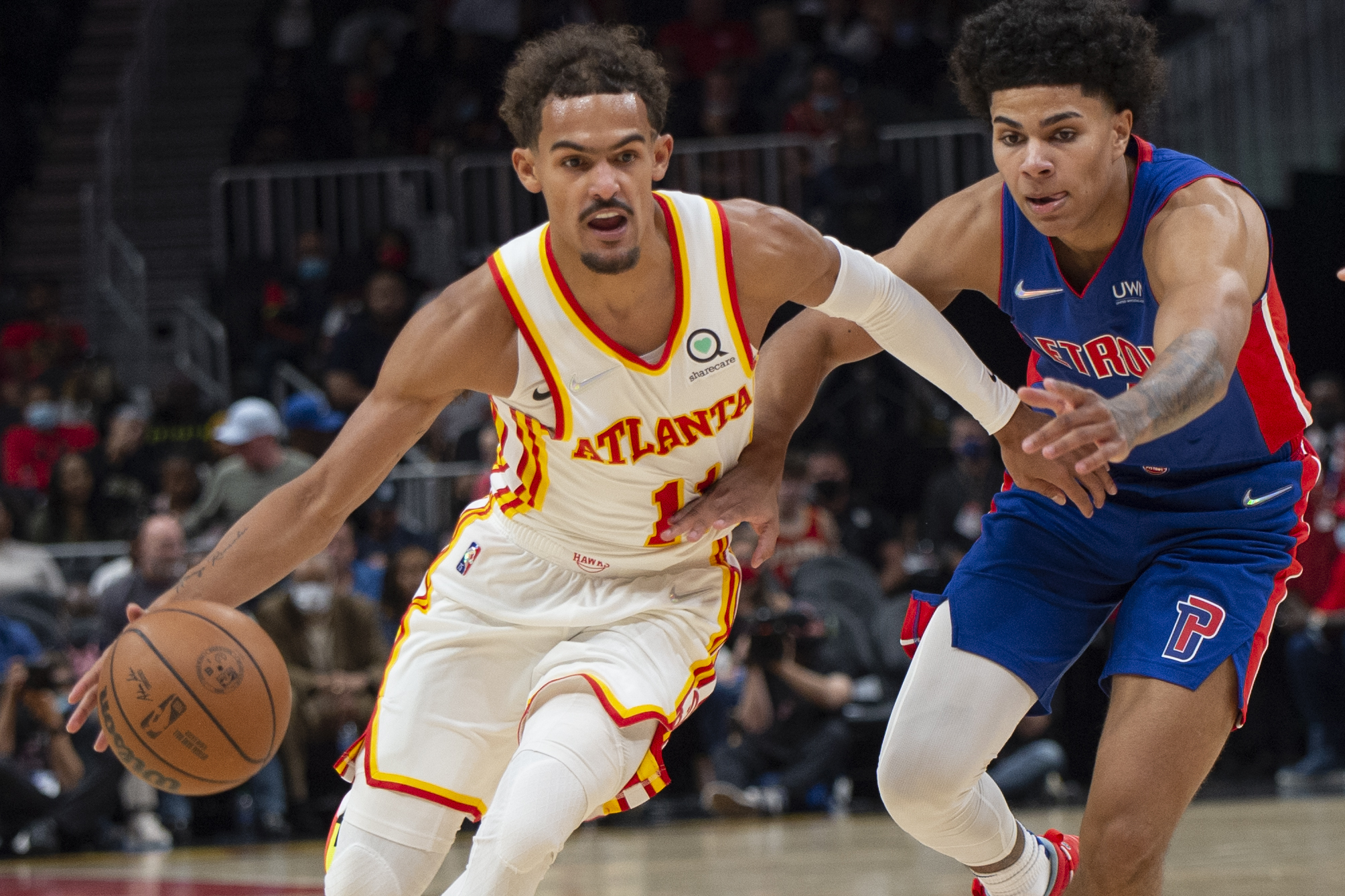 Trae Young Killian Hayes Pistons Hawks Basketball
