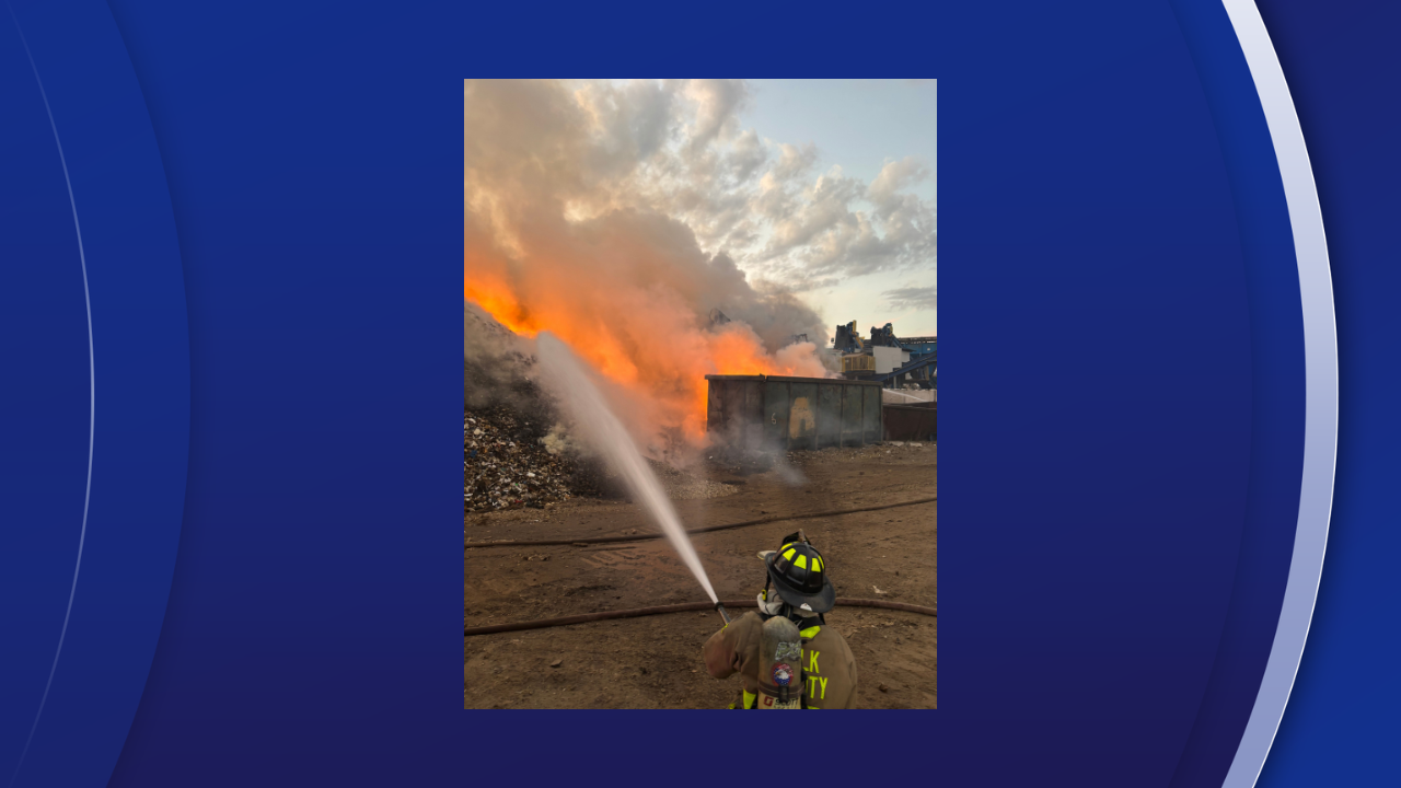 LAKELAND SCRAPYARD FIRE.png